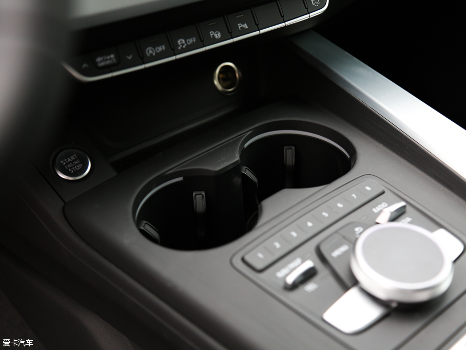 2017WA4L 45 TFSI quattro \