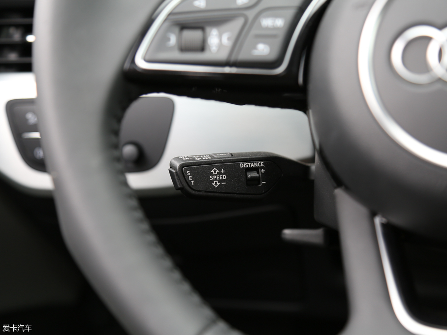 2017?yun)WA4L 45 TFSI quattro \(yn)(dng)