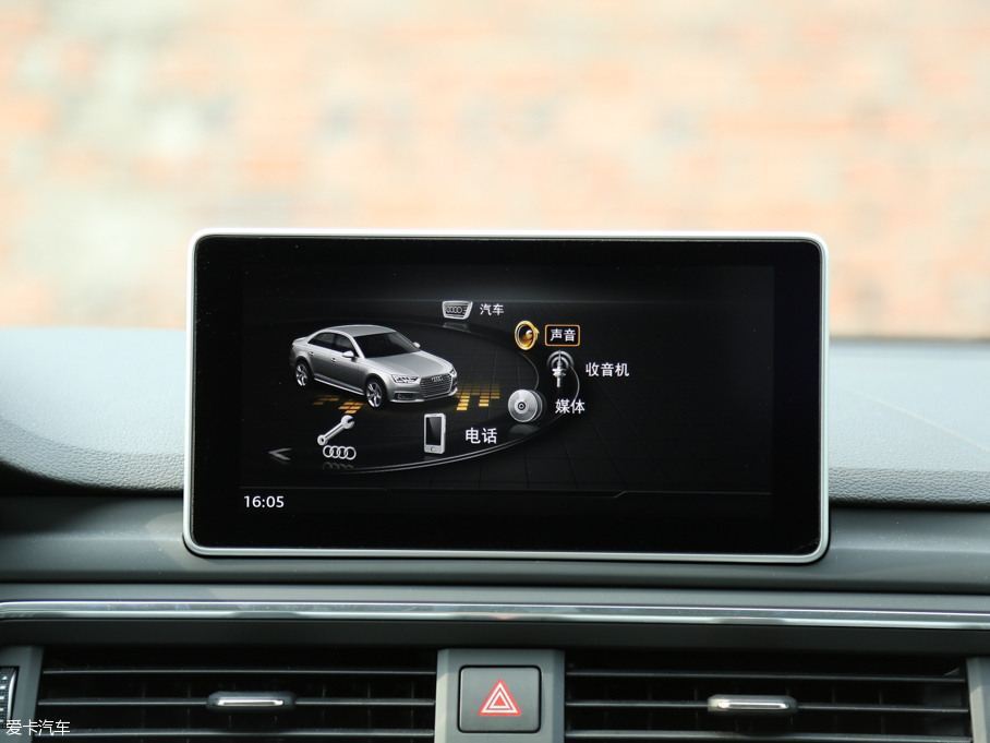 2017WA4L 45 TFSI quattro \