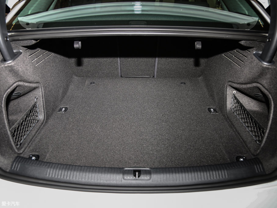 2017?yun)WA4L 40 TFSI r(sh)