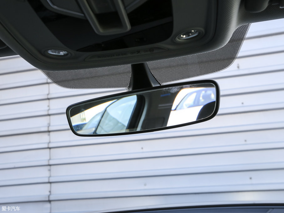 2017WA4L 40 TFSI Mȡ