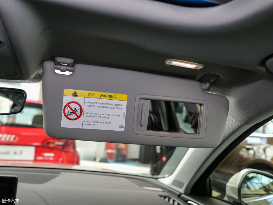 2017?yun)WA4L 40 TFSI L(fng)