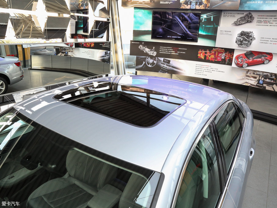 2017WA4L 40 TFSI Mȡ