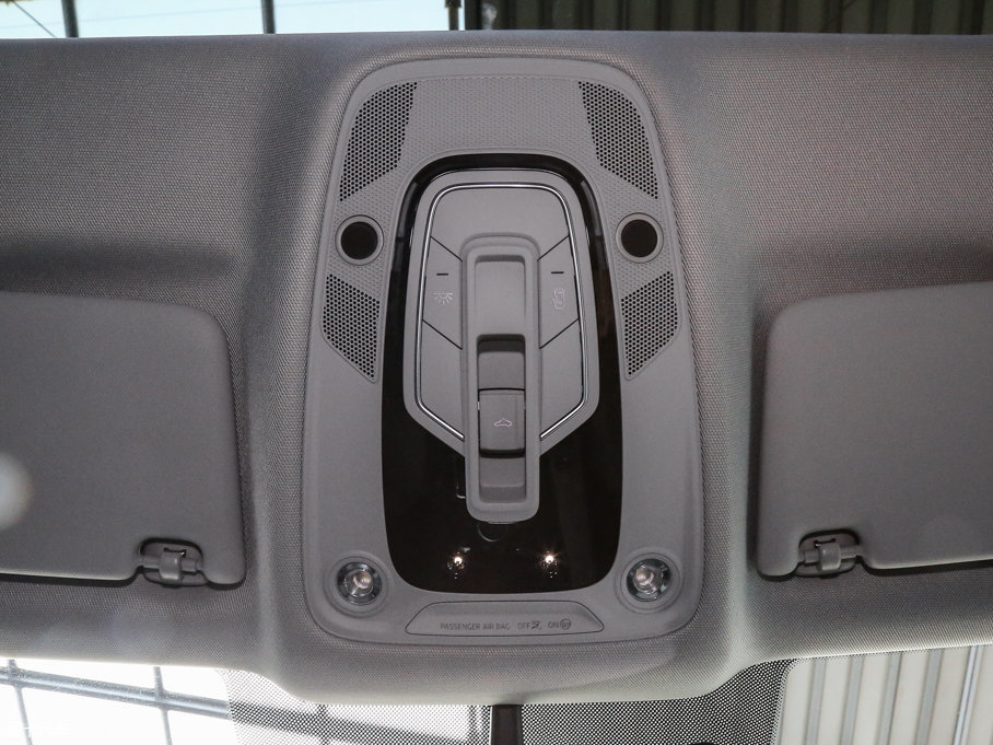 2017WA4L 40 TFSI Mȡ