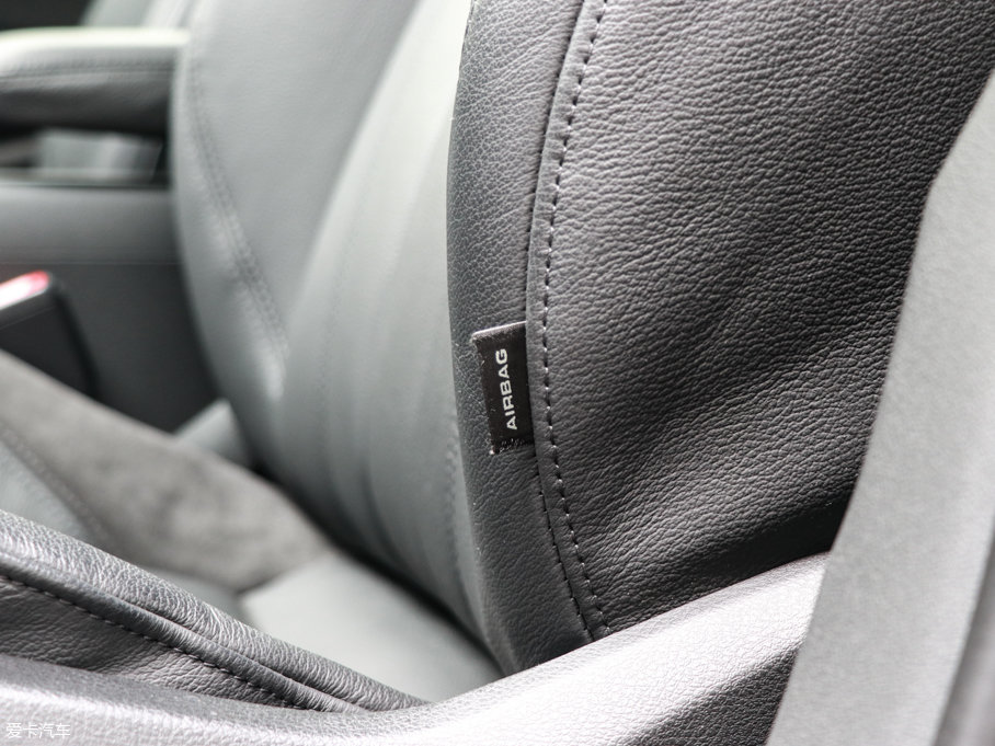 2017WA4L 45 TFSI quattro L