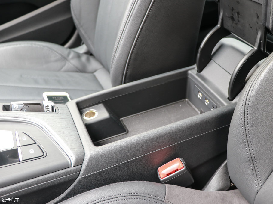 2017?yun)WA4L 45 TFSI quattro L(fng)