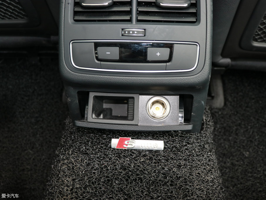 2017WA4L 45 TFSI quattro L