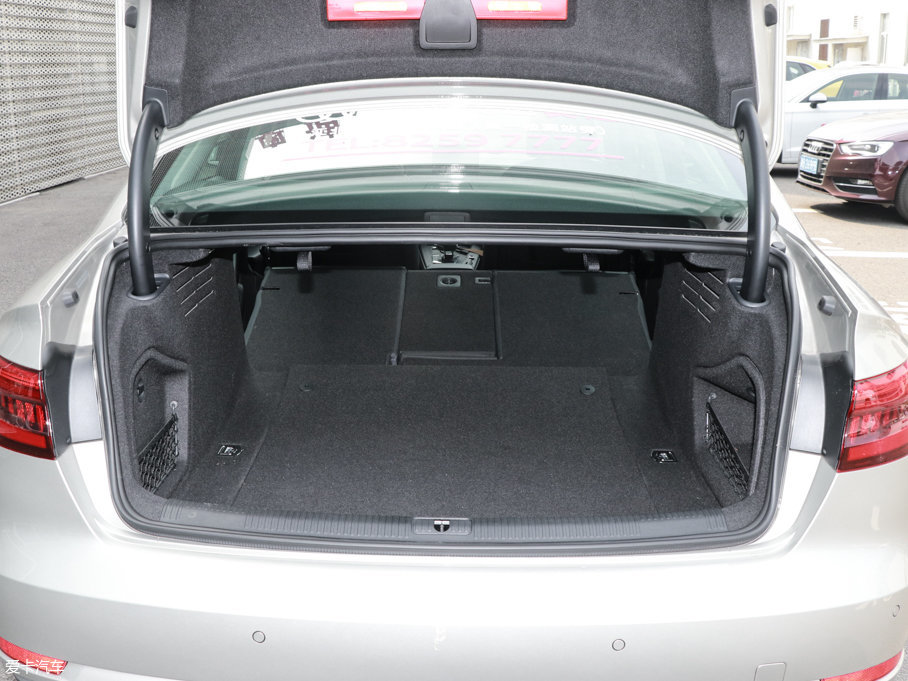 2017WA4L 45 TFSI quattro L