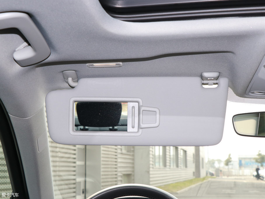 2017WA4L 45 TFSI quattro L