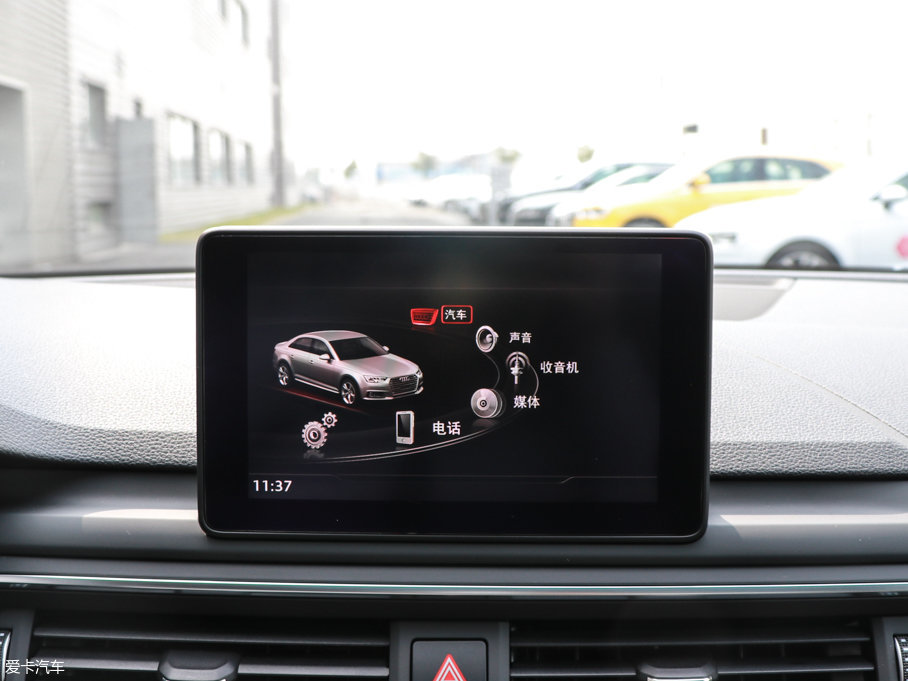 2017WA4L 45 TFSI quattro L