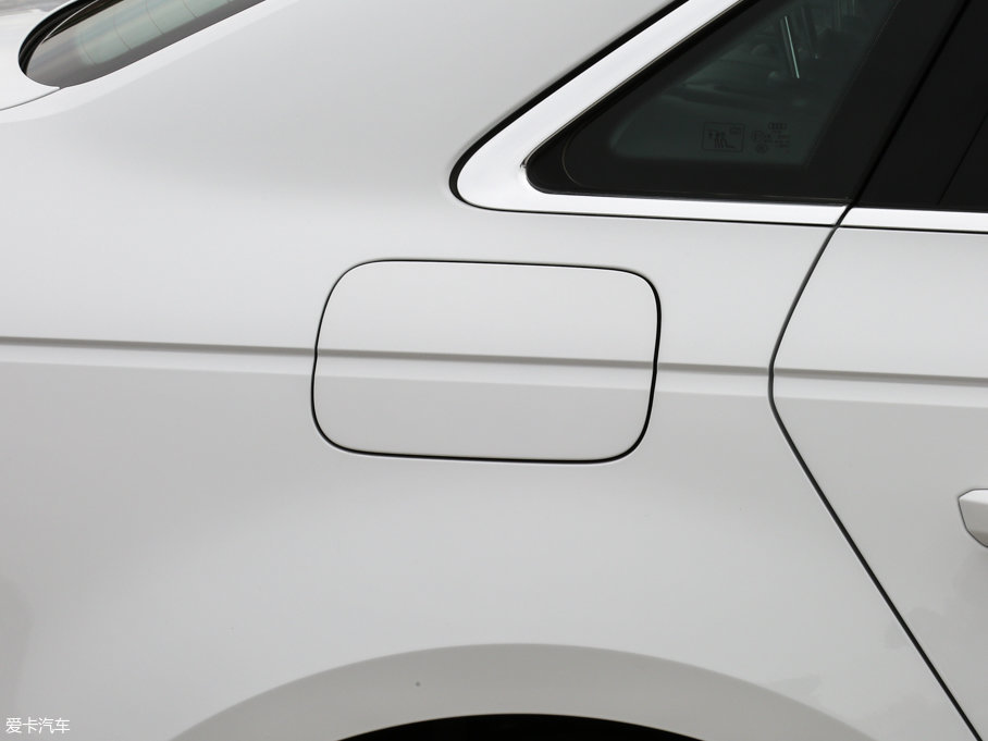 2017WA4L Plus 40 TFSI r