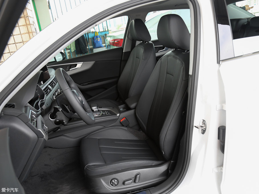 2017WA4L Plus 40 TFSI r