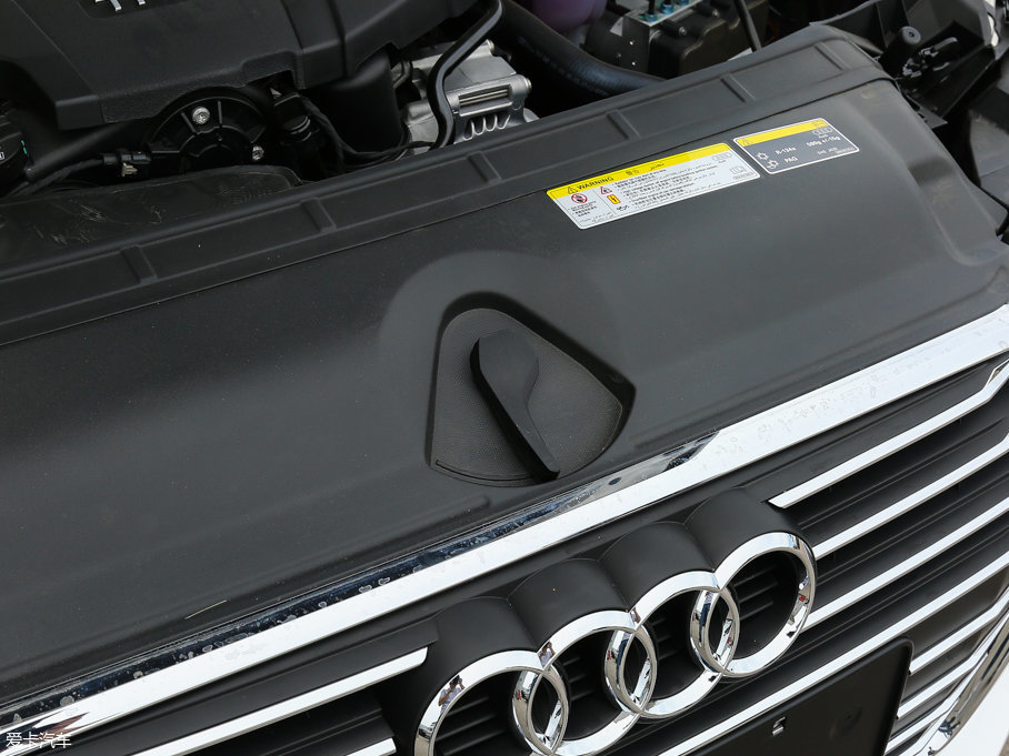 2017WA4L Plus 40 TFSI r