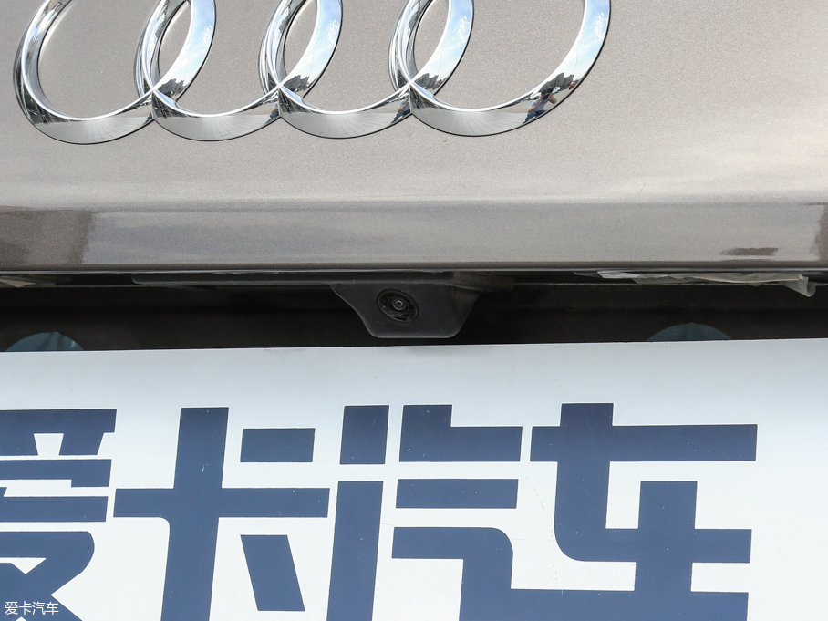 2017WA4L Plus 45 TFSI quattro L