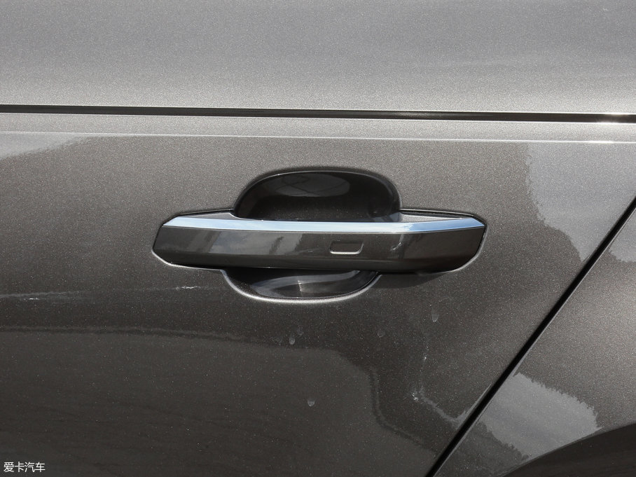 2017WA4L Plus 45 TFSI quattro L