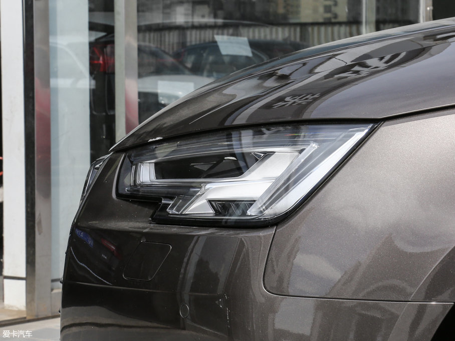 2017WA4L Plus 45 TFSI quattro L