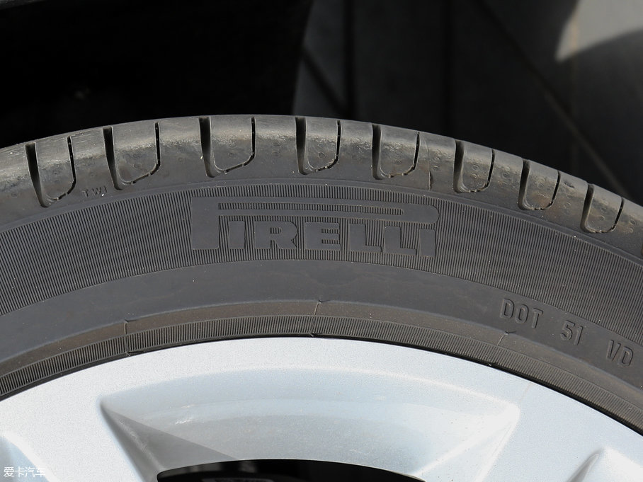 2017WA4L Plus 45 TFSI quattro L(fng)