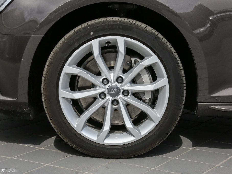 2017WA4L Plus 45 TFSI quattro L