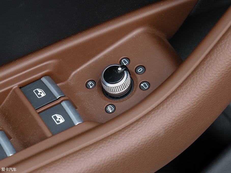 2017WA4L Plus 45 TFSI quattro L