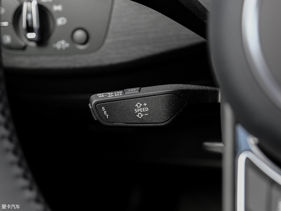 2017WA4L Plus 45 TFSI quattro L