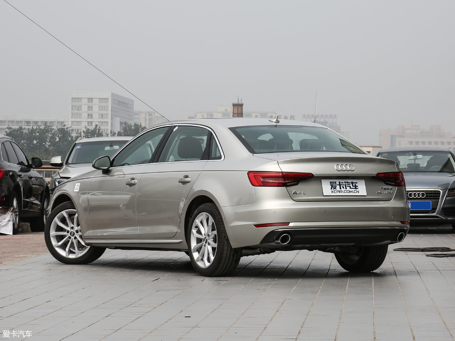 2017WA4L Plus 40 TFSI L