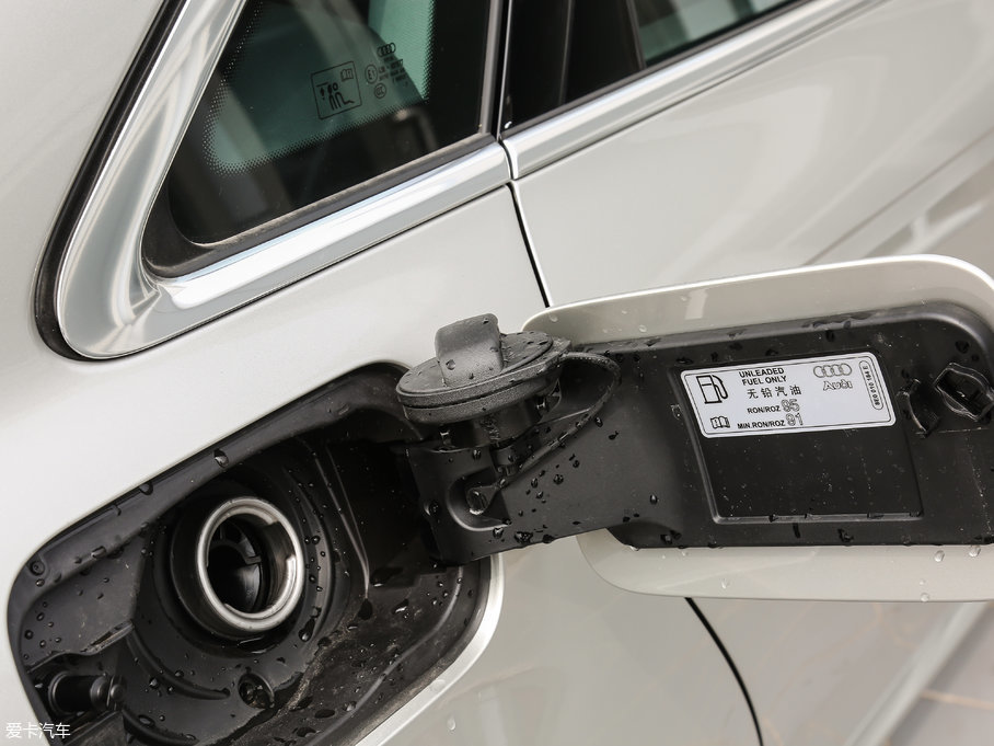 2017WA4L Plus 40 TFSI L