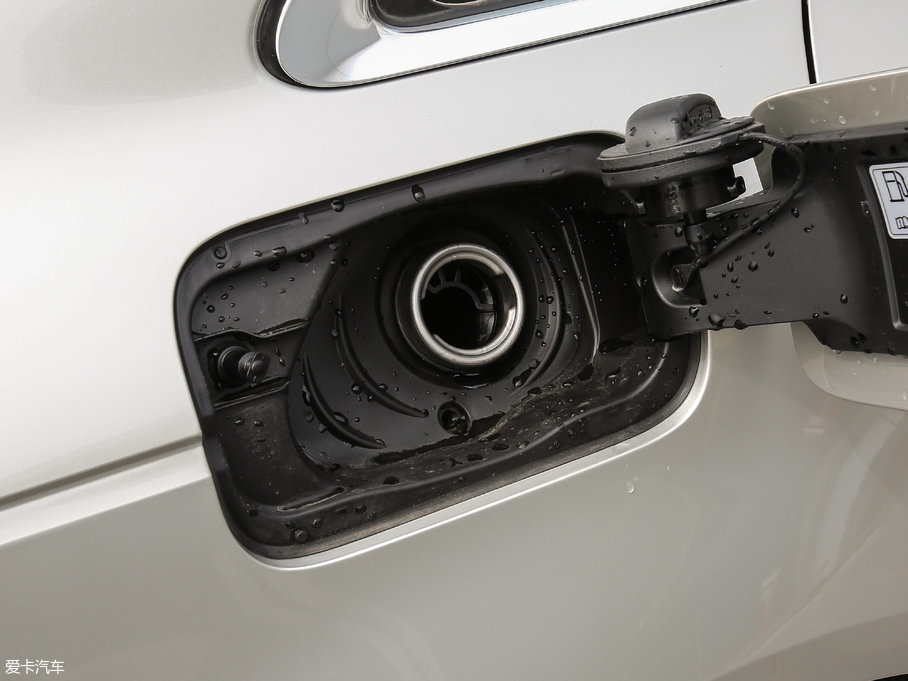 2017?yun)WA4L Plus 40 TFSI L(fng)