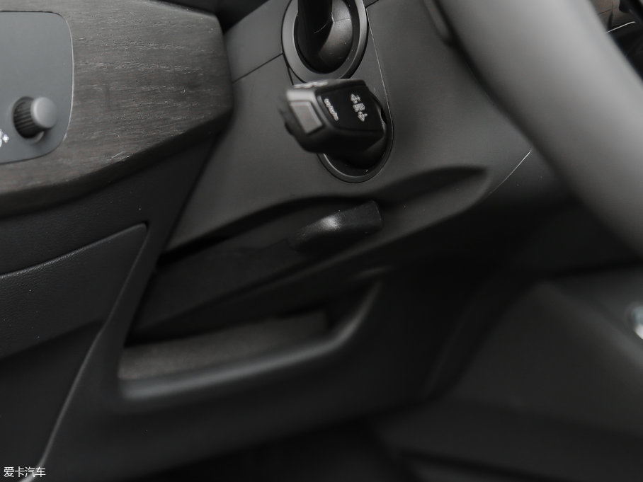 2017WA4L Plus 40 TFSI L