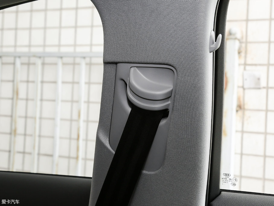 2017?yun)WA4L Plus 40 TFSI L(fng)