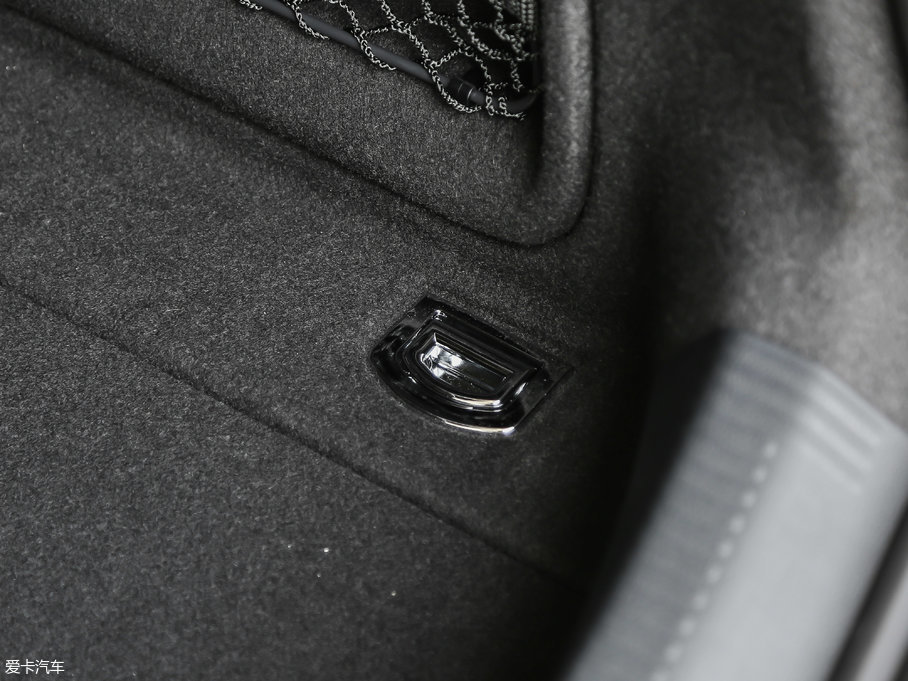 2017WA4L Plus 40 TFSI L