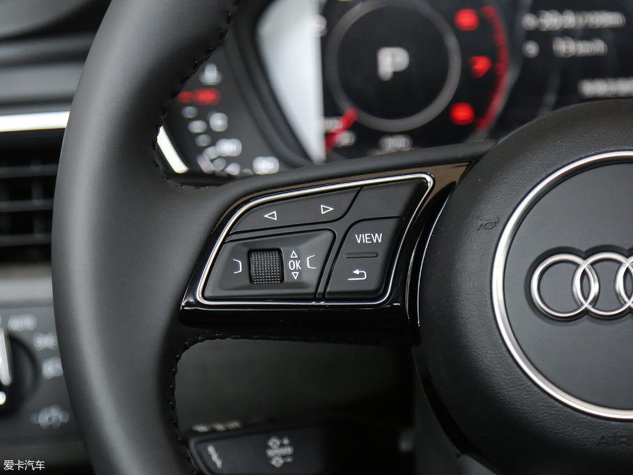 2017WA4L Plus 40 TFSI L(fng)