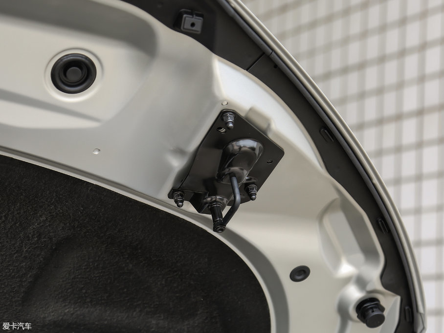 2017WA4L Plus 40 TFSI L