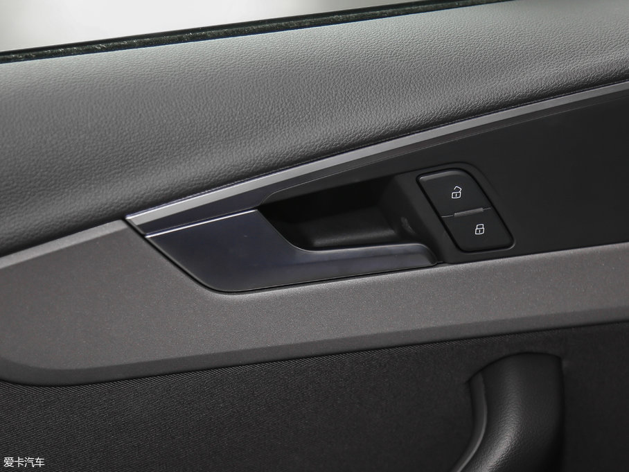 2017WA4L Plus 40 TFSI Mȡ