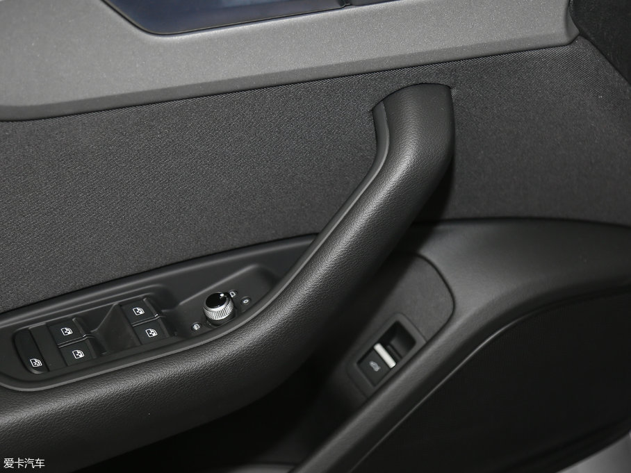 2017WA4L Plus 40 TFSI Mȡ