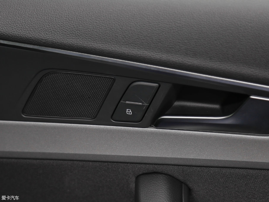 2017WA4L Plus 40 TFSI Mȡ