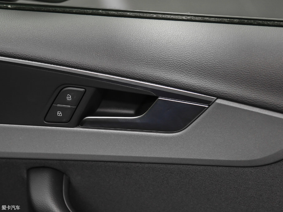 2017WA4L Plus 40 TFSI Mȡ