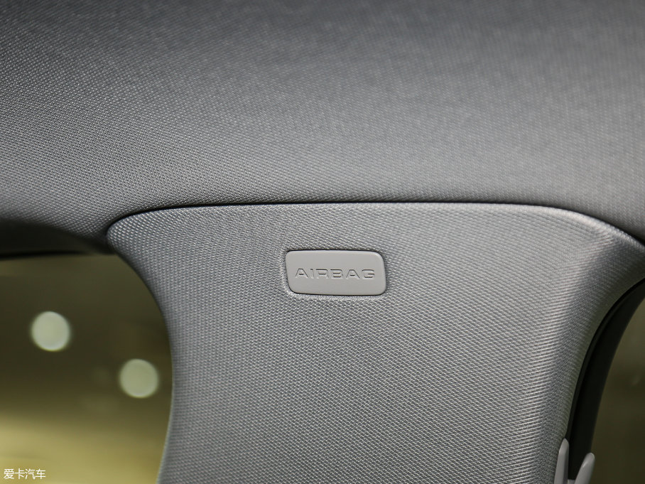 2017WA4L Plus 40 TFSI Mȡ