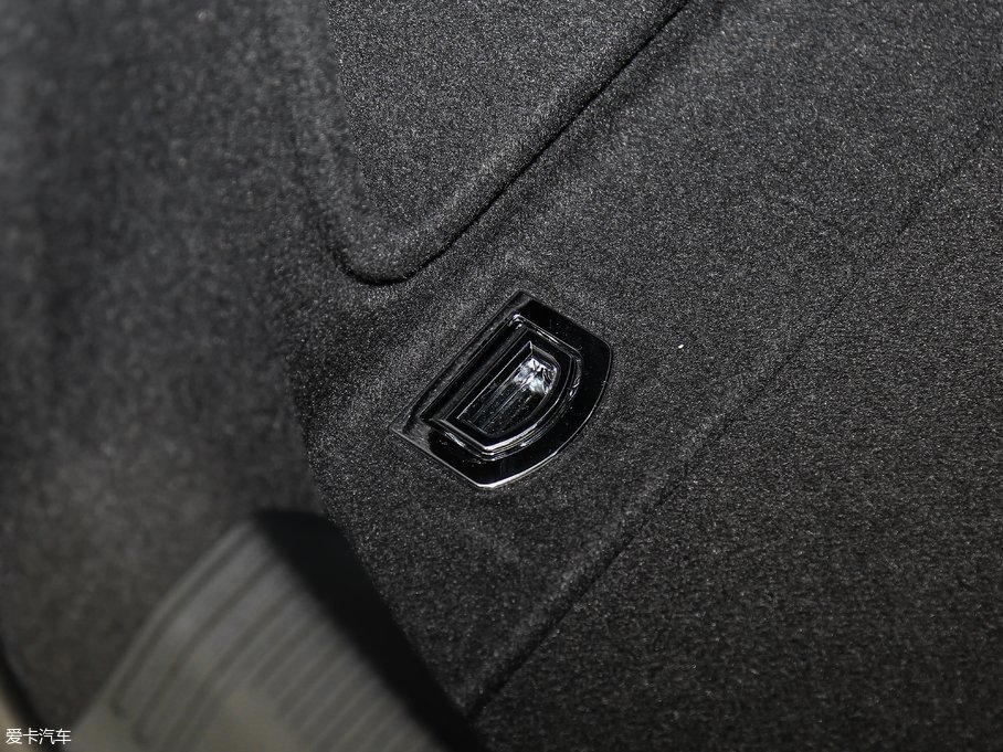 2017WA4L Plus 40 TFSI Mȡ