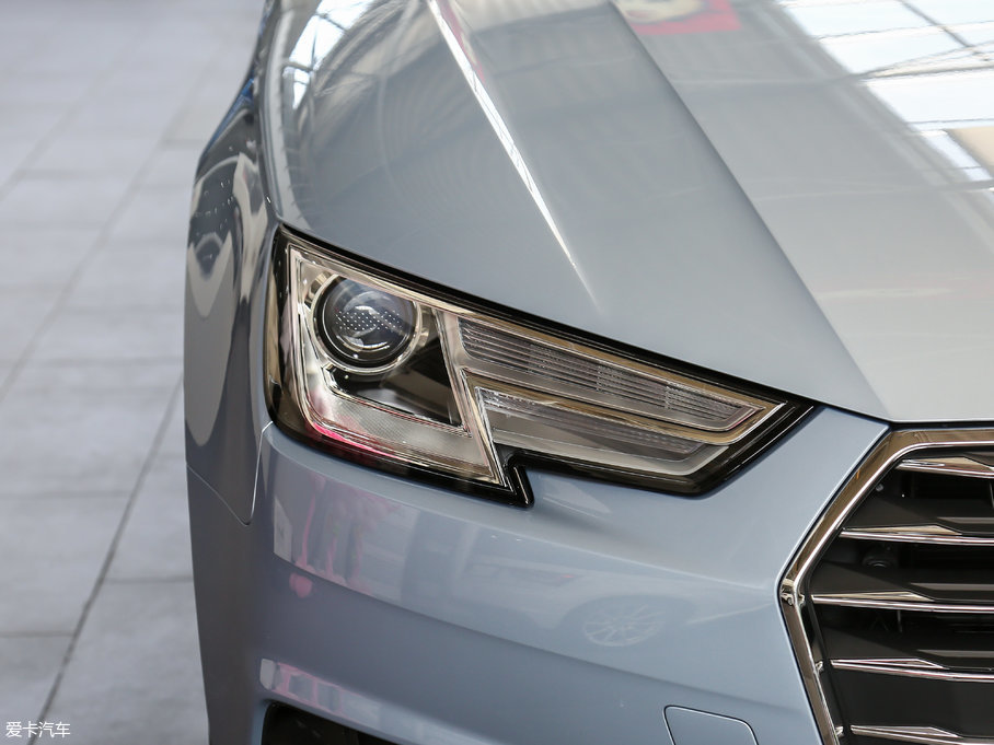 2017?yun)WA4L Plus 40 TFSI M(jn)ȡ