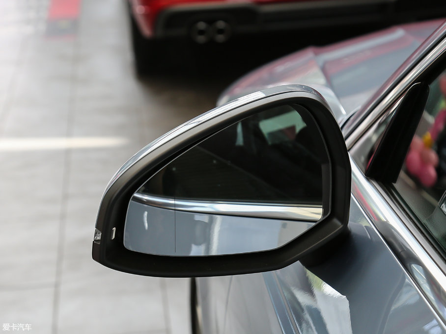 2017WA4L Plus 40 TFSI Mȡ