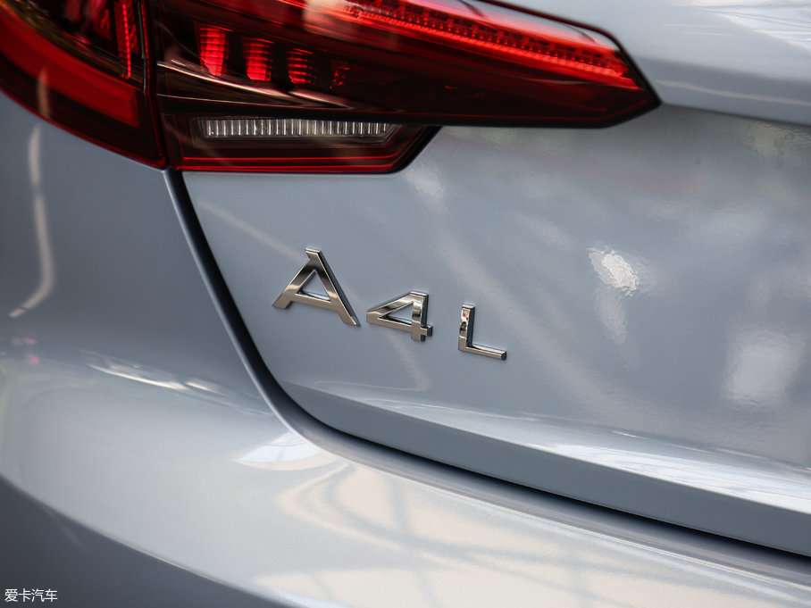 2017WA4L Plus 40 TFSI Mȡ