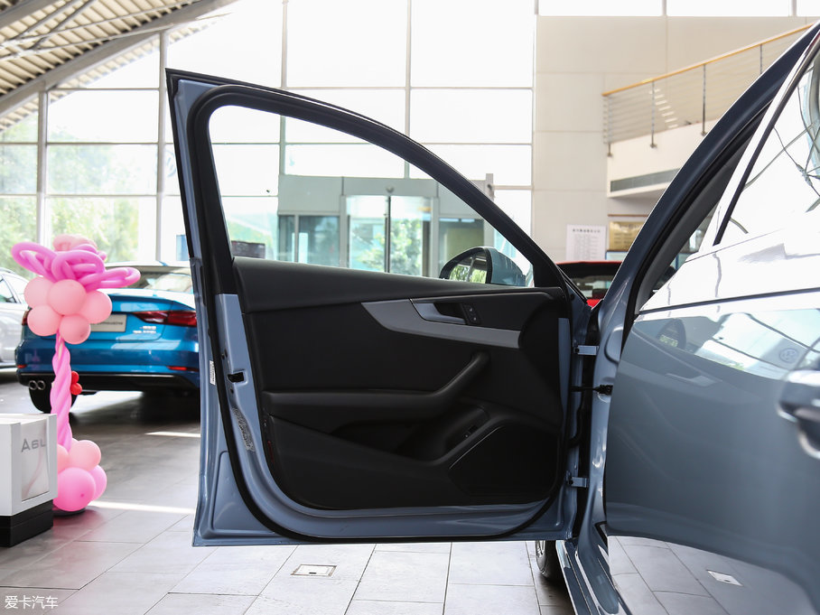 2017WA4L Plus 40 TFSI Mȡ