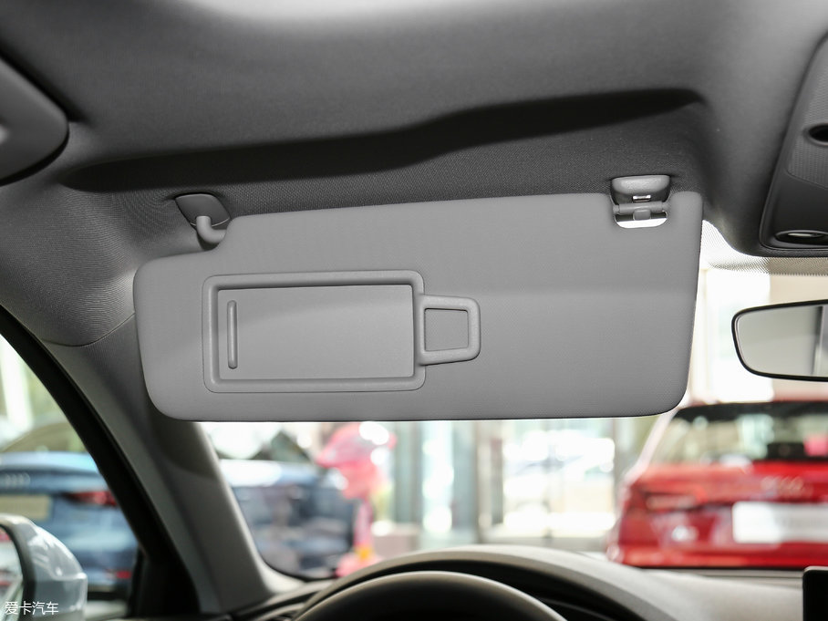 2017WA4L Plus 40 TFSI Mȡ