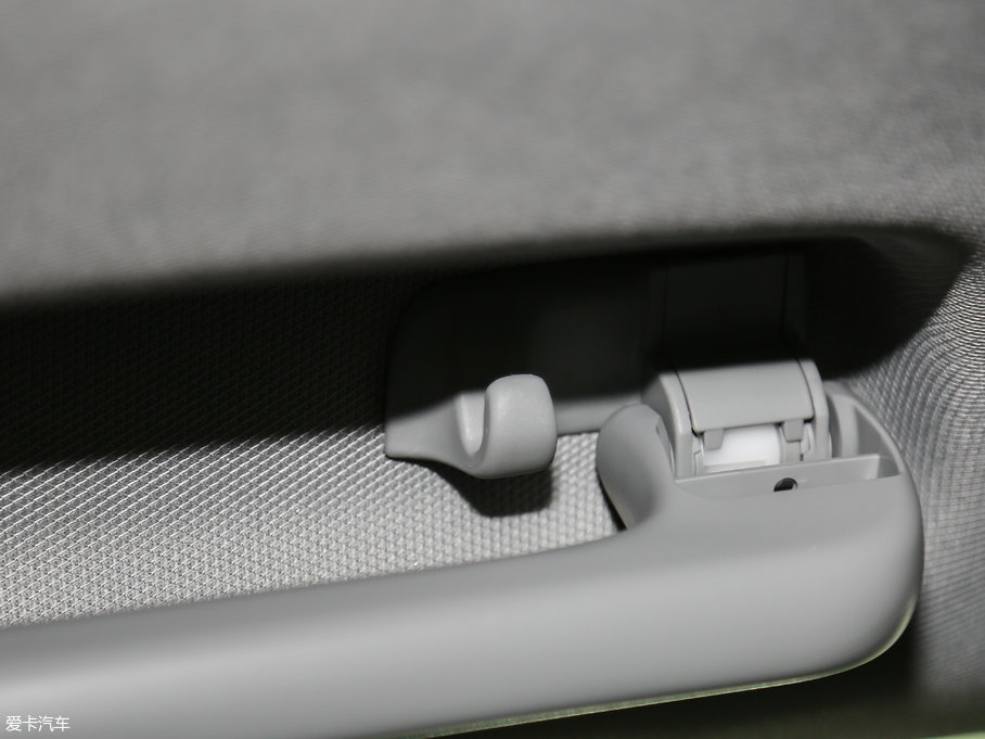 2017WA4L Plus 40 TFSI M(jn)ȡ