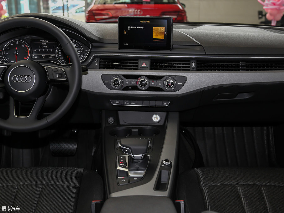 2017?yun)WA4L Plus 40 TFSI M(jn)ȡ