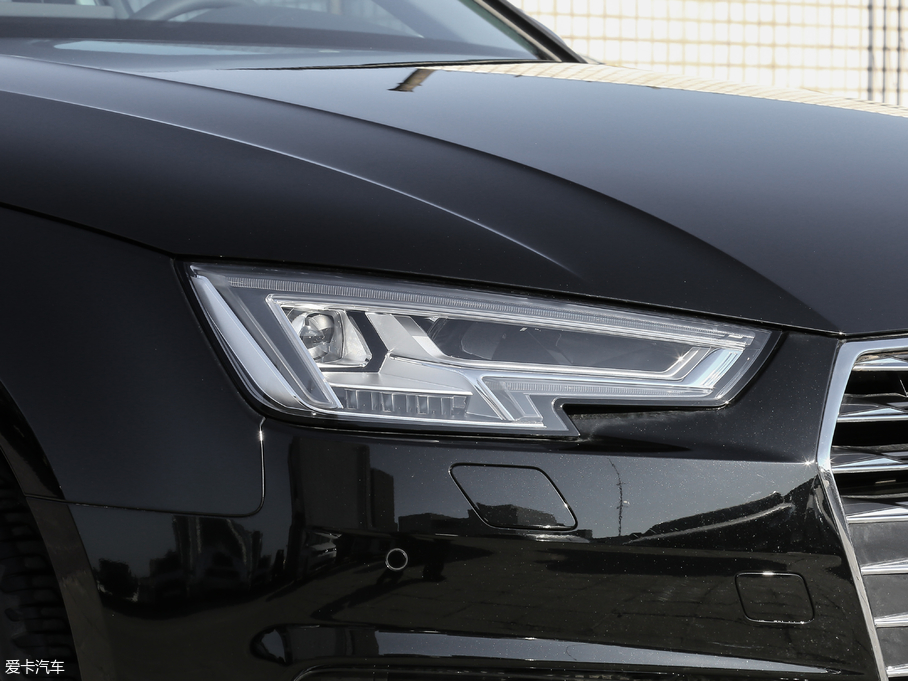 2017?yun)WA4L Plus 40 TFSI r(sh)