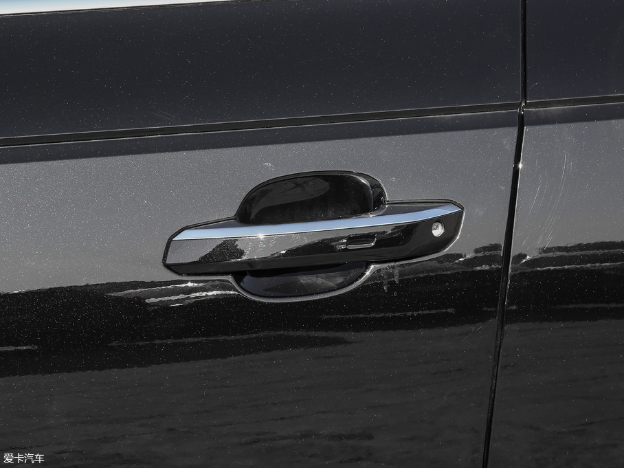 2017WA4L Plus 40 TFSI r