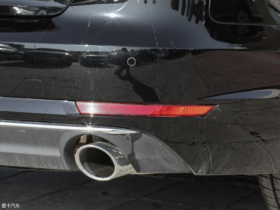 2017WA4L Plus 40 TFSI r