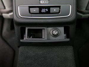 201745 TFSI quattro \ п؅^