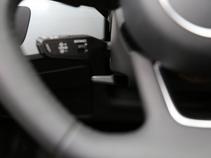 201745 TFSI quattro \ п؅^